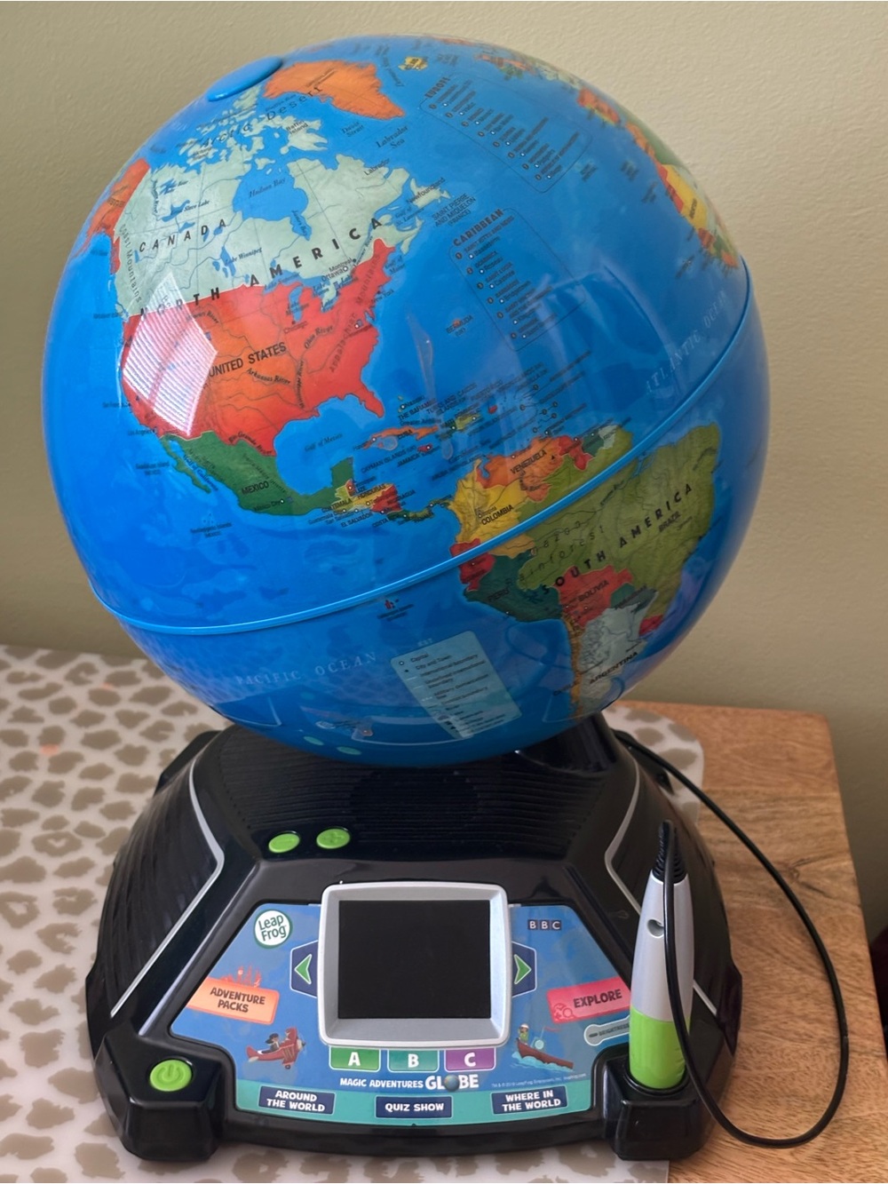 LeapFrog Magic Adventures Globe